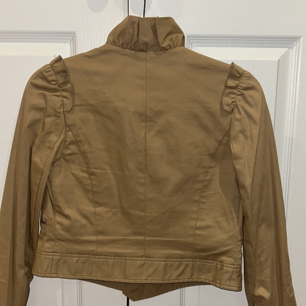Imperial beige jacket (size small) - Picture 10 of 10